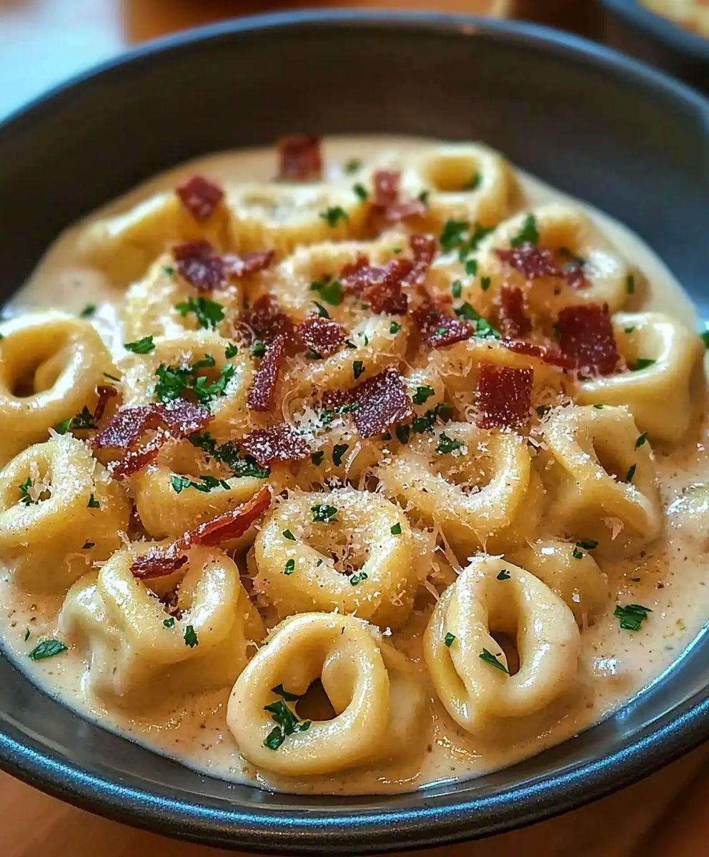 Tortellini Carbonara dish