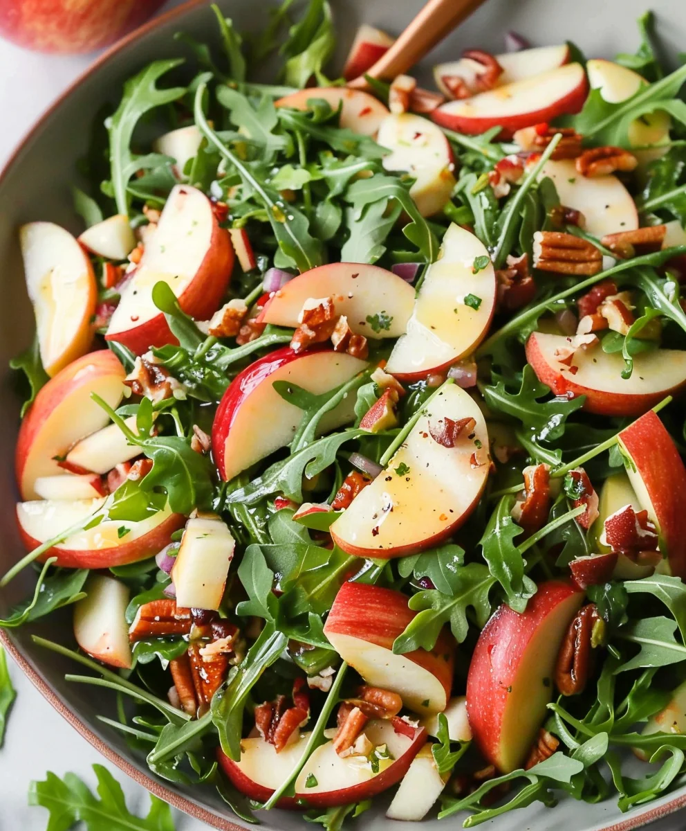 Refreshing Apple Arugula Salad: Quick, Healthy Lunch Idea